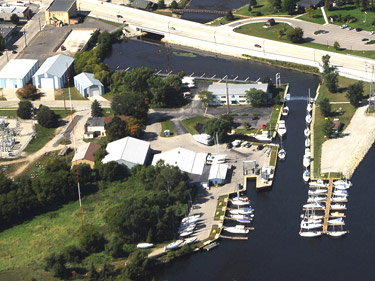 simple sail sturgeon bay